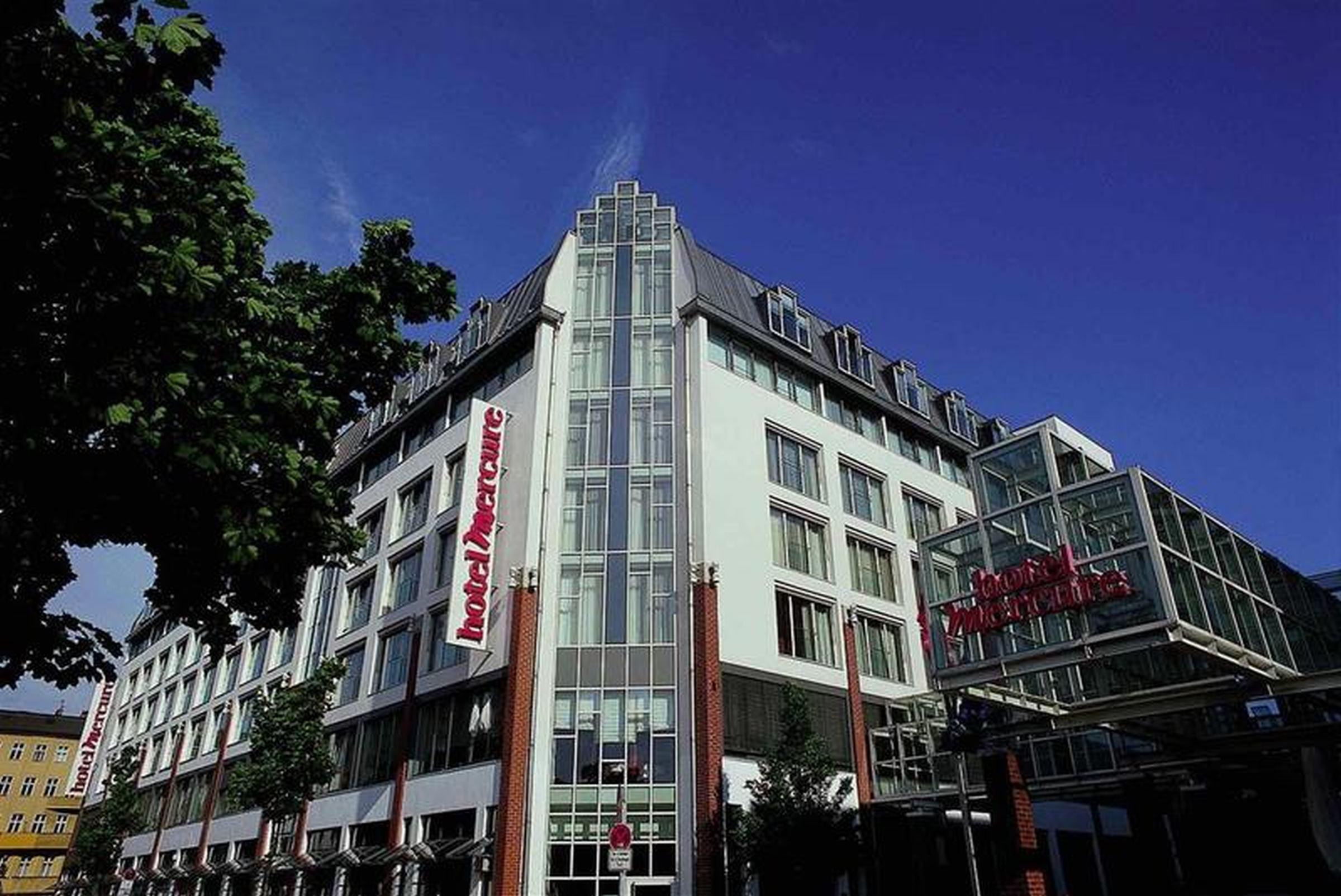 Mercure Hotel Berlin Tempelhof Экстерьер фото