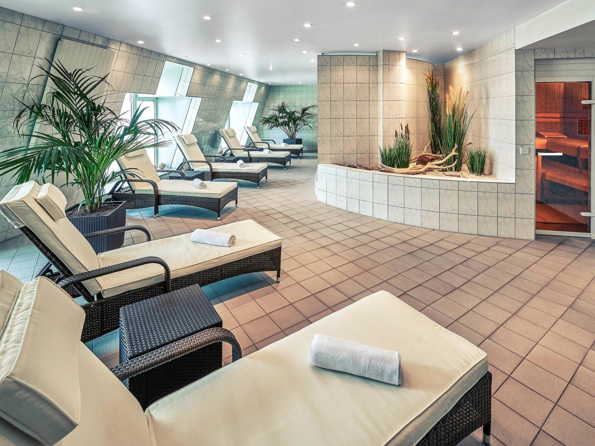 Mercure Hotel Berlin Tempelhof Экстерьер фото