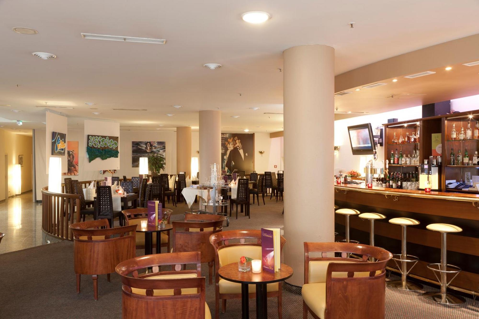 Mercure Hotel Berlin Tempelhof Экстерьер фото