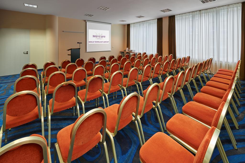 Mercure Hotel Berlin Tempelhof Экстерьер фото